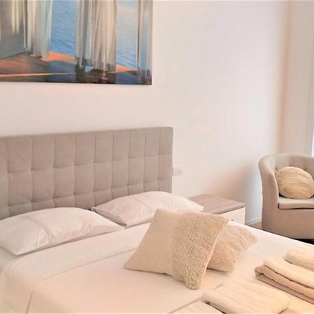 Meta Italy Da Enzo Apartamento Milán Exterior foto